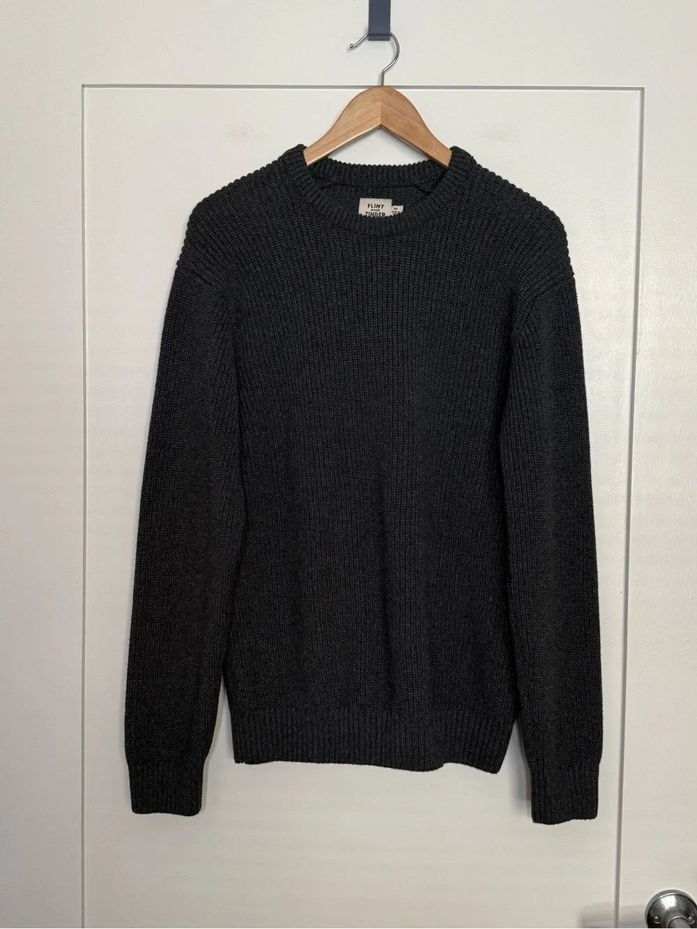 Flint And Tinder Bolinas Sweater Mens Sz M Charcoal Crewneck Recycled Cotton